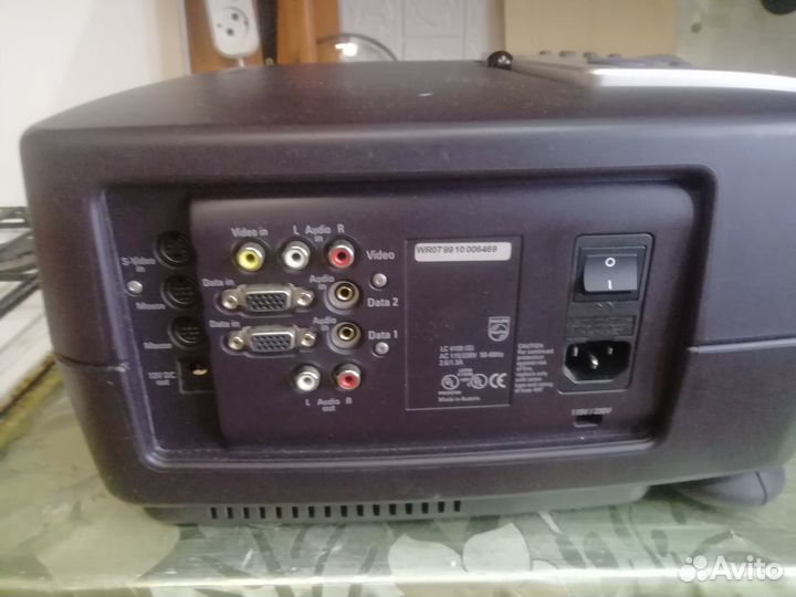 Видеопроектор филипс