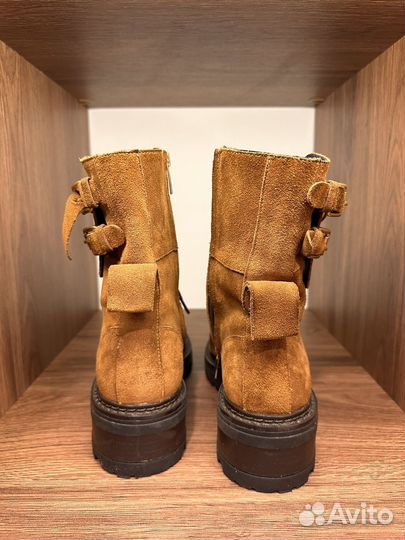Ботинки женские