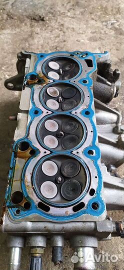 Головка двигателя lancer 10 1.5 л