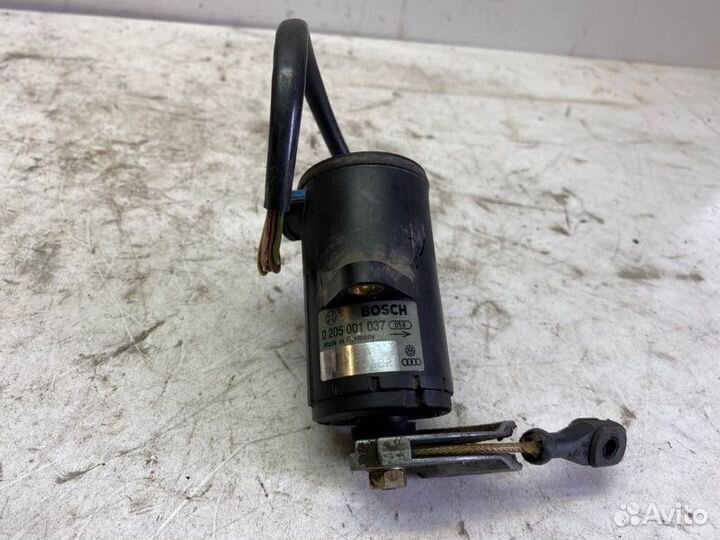 Датчик положения педали акселератора Audi A6 C4