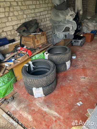 Goodyear Ultragrip Ice Arctic 225/45 R18