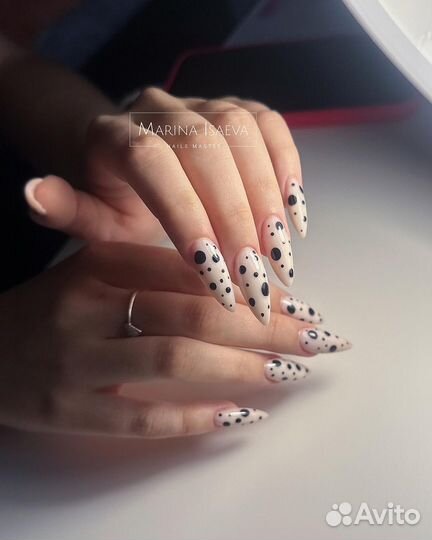 Мастер маникюра