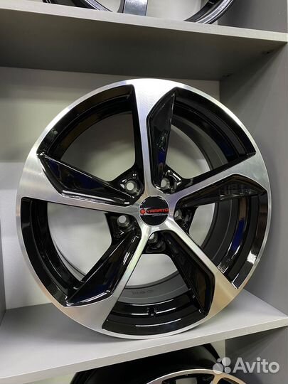 Yamato 7,5x17/5x114,3 ET45 D67,1 Katsuo BFP