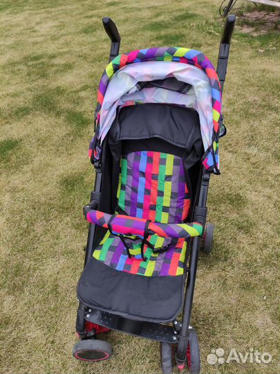 Прогулочная коляска