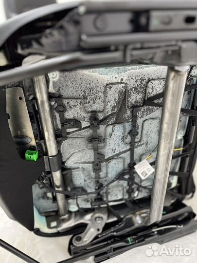 Сиденье передние комплект quest brown (Ваз) Largus