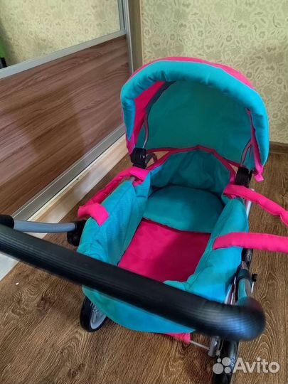 Коляска кукольная