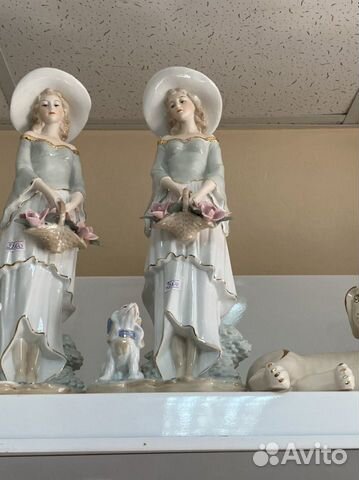 Фарфоровые статуэтки