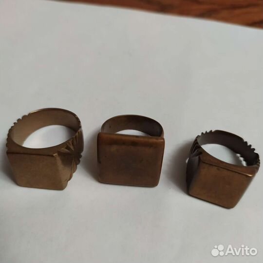 Мужские кольца и печатки