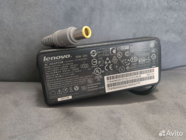 Зарядка для ноутбука Lenovo