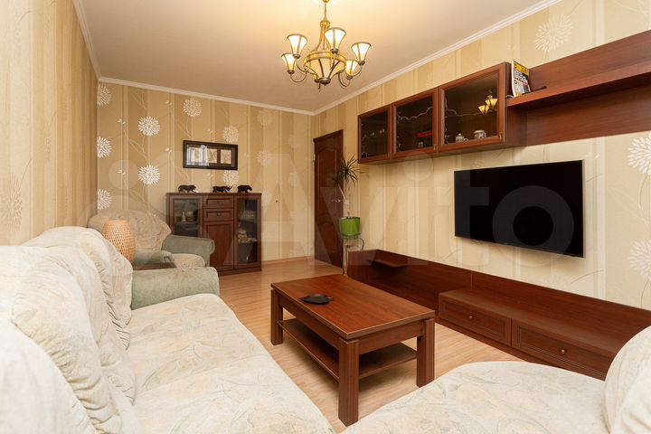 3-к. квартира, 70,5 м², 9/10 эт.