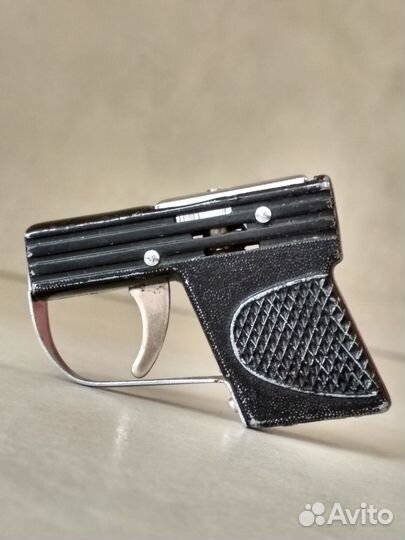 Зажигалка пистолет бензиновая Япония 70 годы