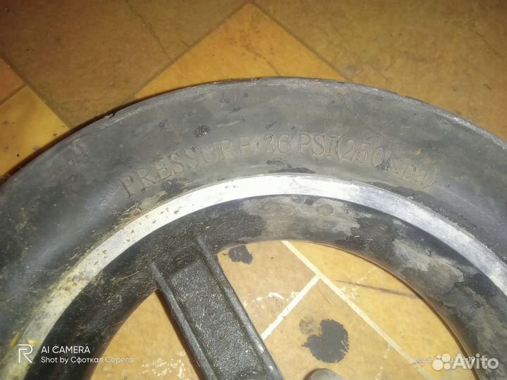 Колесо для электросамоката