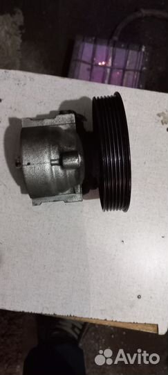 Насос гидроусилител