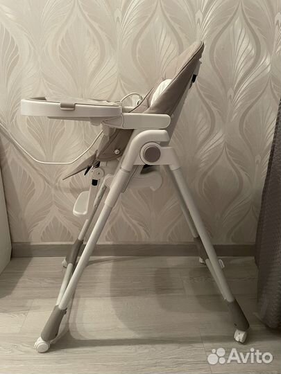 Стульчик для кормления tomix