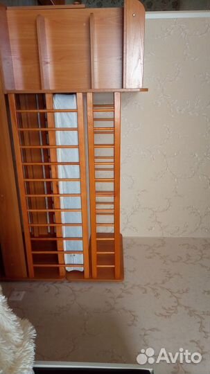 Продам детскую кровать трансформер