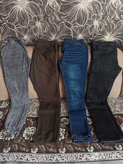 Джинсы