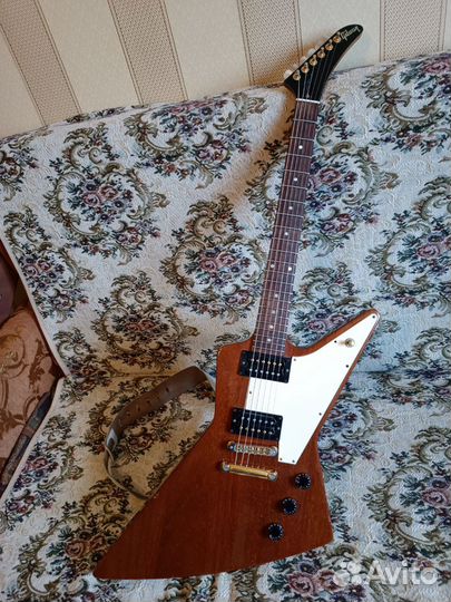 Электрогитара Gibson Explorer 2006 natural burst