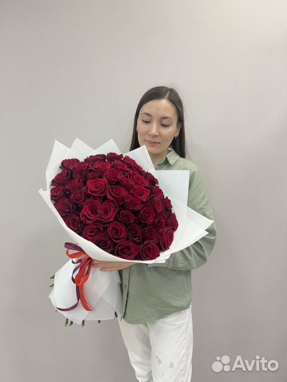 Букет красных роз