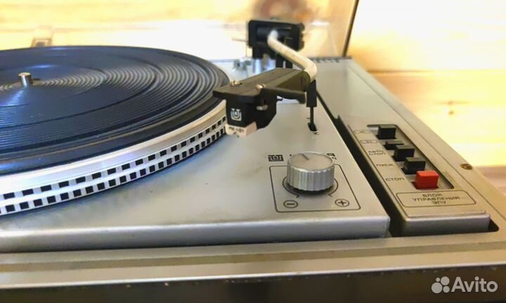 Проигрыватель винила вега 109
