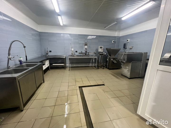Цикл по производству колбас 2 т/сут + Цех 200м2