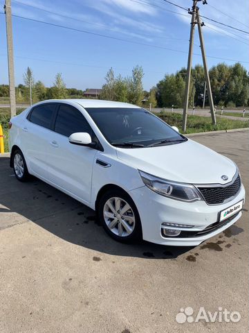 Kia Rio 1.6 AT, 2015, 168 574 км с пробегом, цена 985000 руб.