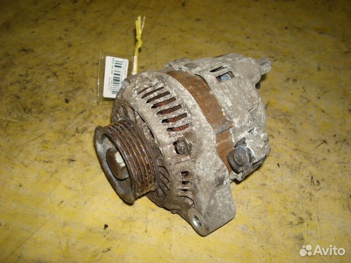 Генератор на Honda Zest JE1 P07A