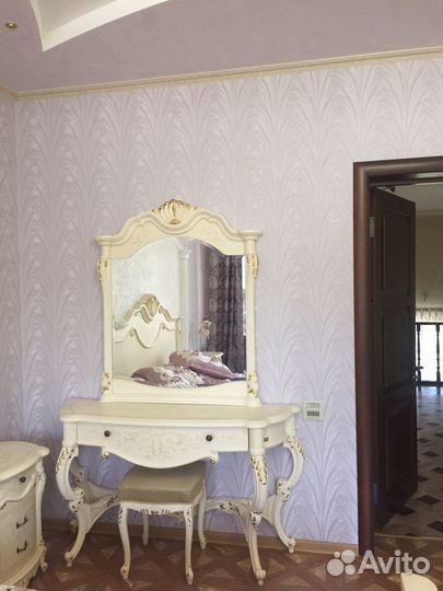 Мебель спальный гарнитур