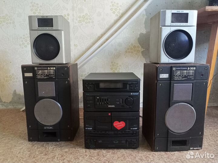Музыкальный центр Philips