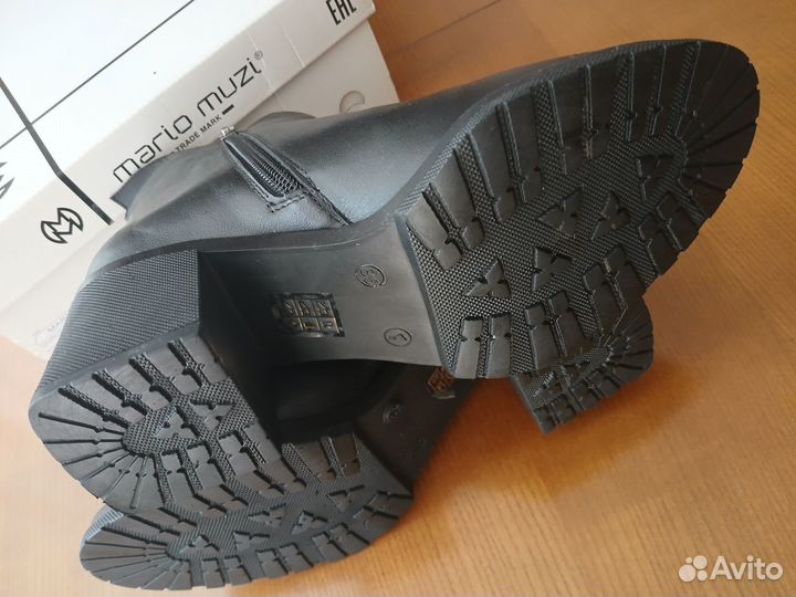 Ботинки женские демисезонные Mario Muzi