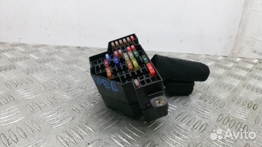 Блок предохранителей skoda octavia A5 (6BN06M101)