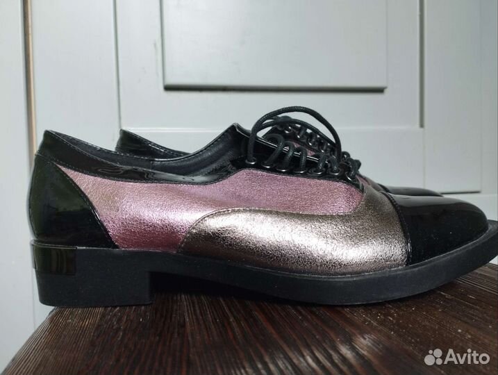 Ботильоны лакированные 39 р.Новые