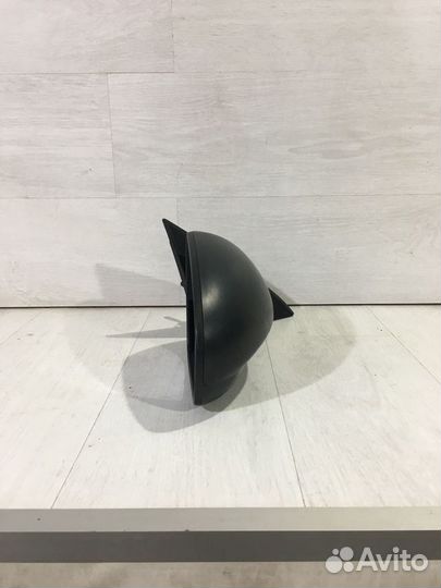 Зеркало правое nissan almera G15 1.6 мт седан