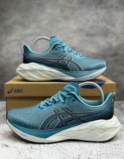 Кроссовки беговые Asics Novablast 4