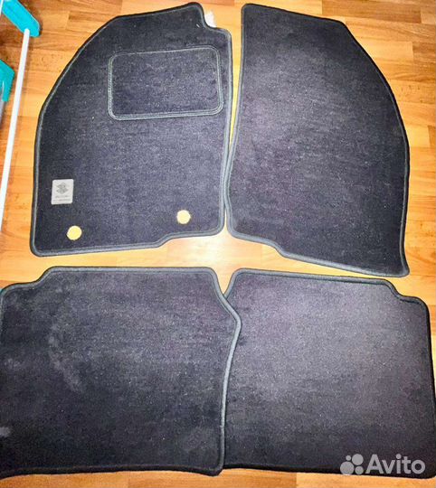 Текстильные коврики в салон Suzuki baleno