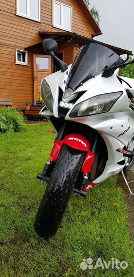 Yamaha yzf-r6