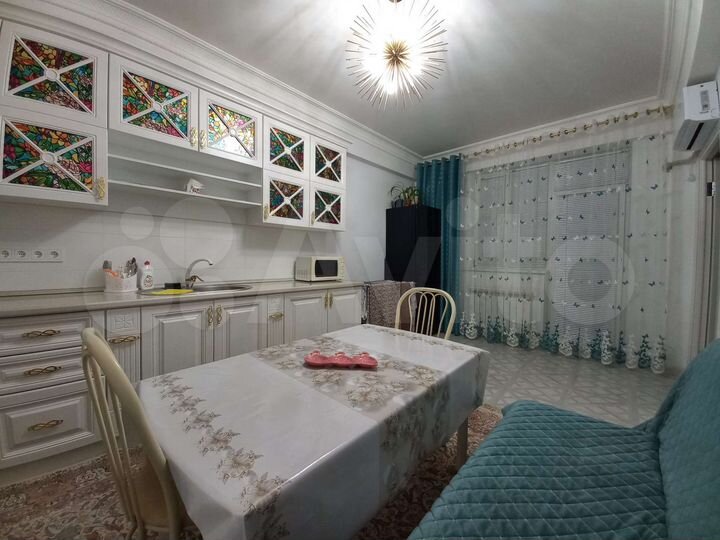 1-к. квартира, 54 м², 3/13 эт.