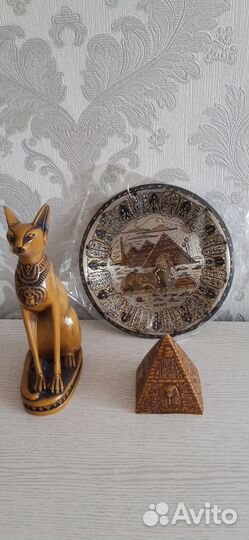 Статуэтка египетская кошка,пирамида, тарелка