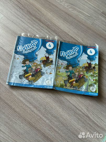 Учебники по английскому Fly High бу 8 шт