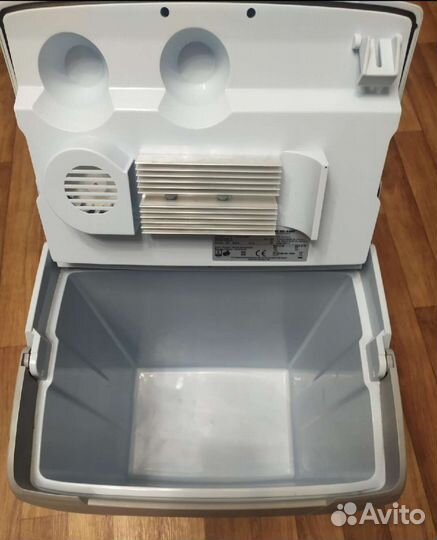 Автомобильный холодильник