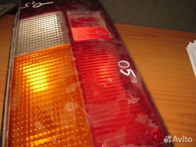 Стекло заднего фонаря правое Лада 2105 I (1979–201