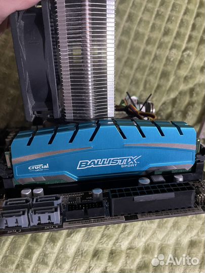 Материнская плата fm2