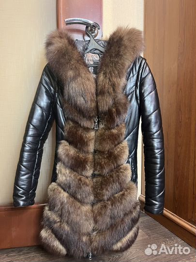 Пуховик с мехом кожаный