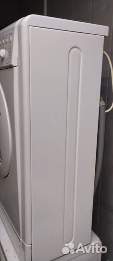 Стиральная машина бу indesit 4кг