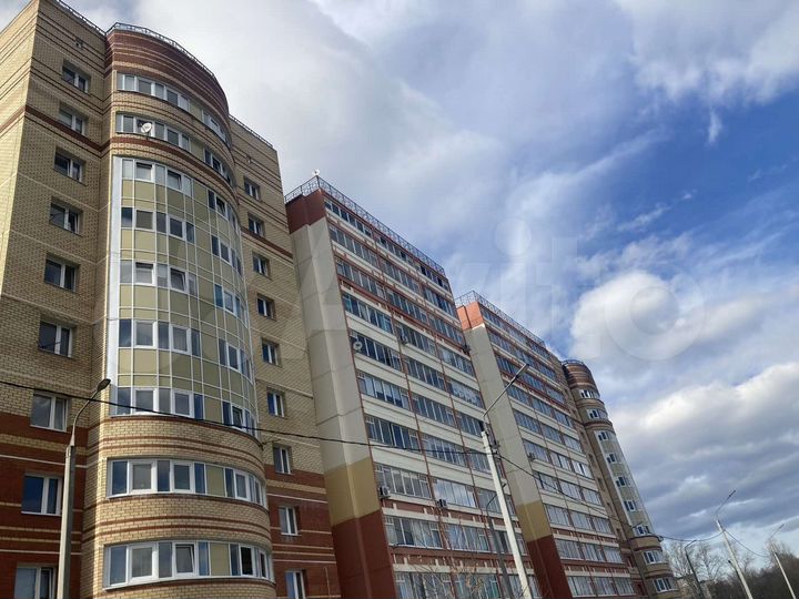 2-к. квартира, 70 м², 9/10 эт.