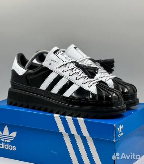 Adidas superstar