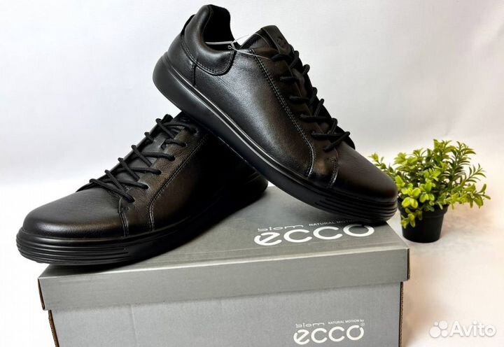 Кроссовки Ecco модные