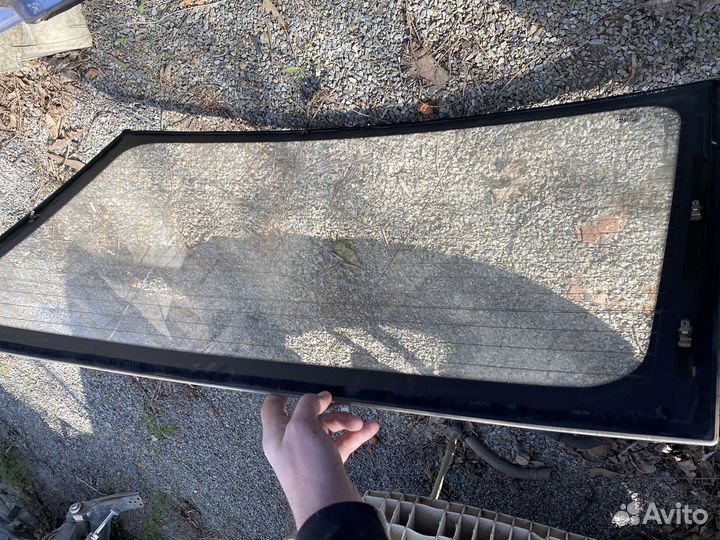 Стекло заднее Тагаз Вега С100