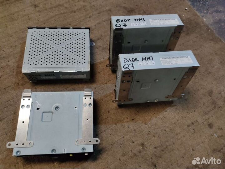 Блок управления радио MMI Audi Q7 Ауди Ку7