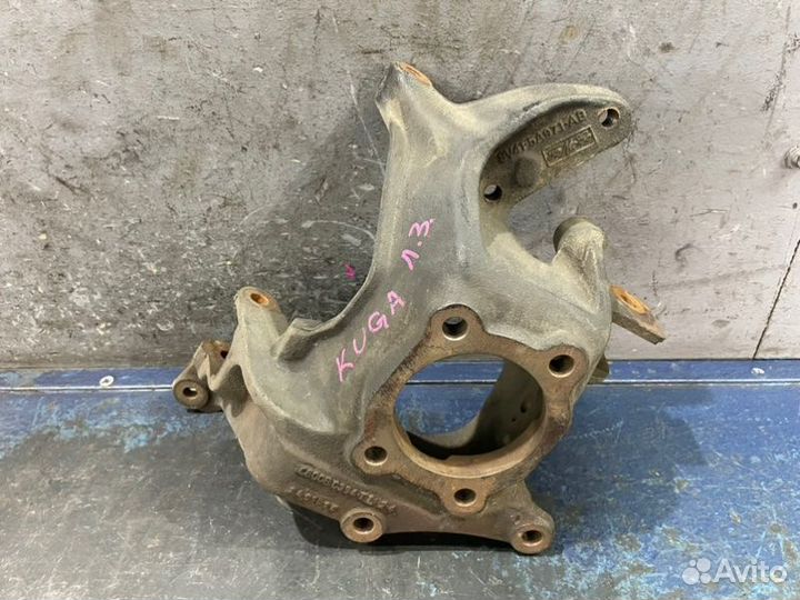 Цапфа задняя левая Ford Kuga CBV