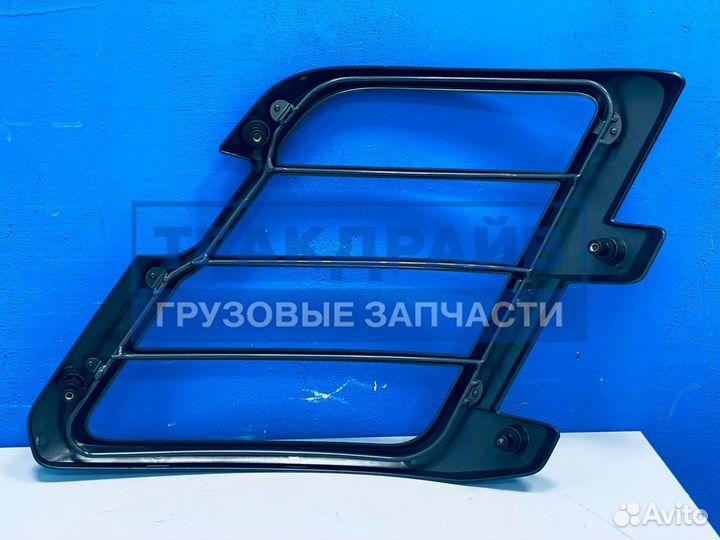 Защита фары Volvo FMX4 правая